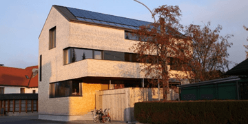 Plus Energy House